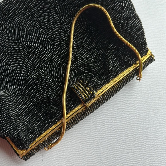 Vintage Calvaire New York beaded purse. Made in France. - Picture 3 of 5